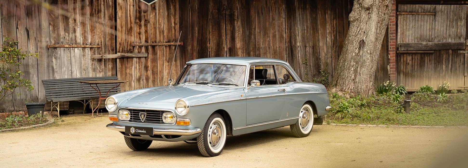 Peugeot 404 Coupe 3